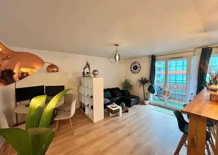 Spacious Chic Parisian House - Paris A Porte - Metro 14 - 1 Minute Walking To Subway