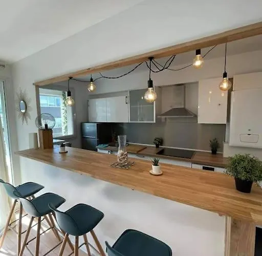 Spacious Chic Parisian House - Paris A Porte - Metro 14 - 1 Minute Walking To Subway