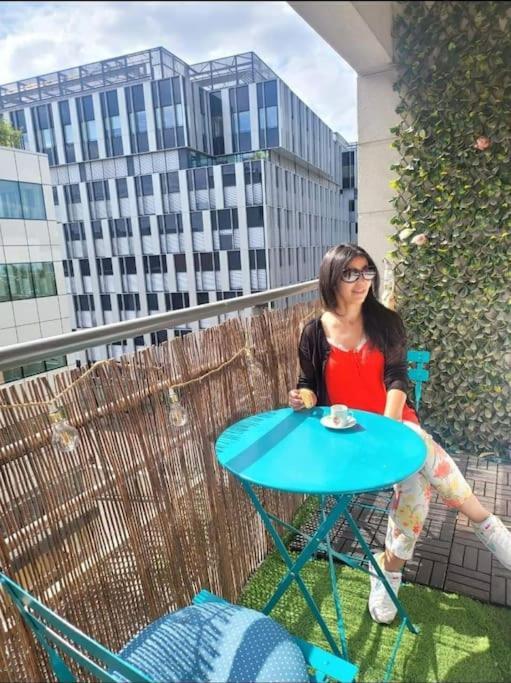 Appartement Spacious Chic Parisian House - Paris A Porte - Metro 14 - 1 Minute Walking To Subway